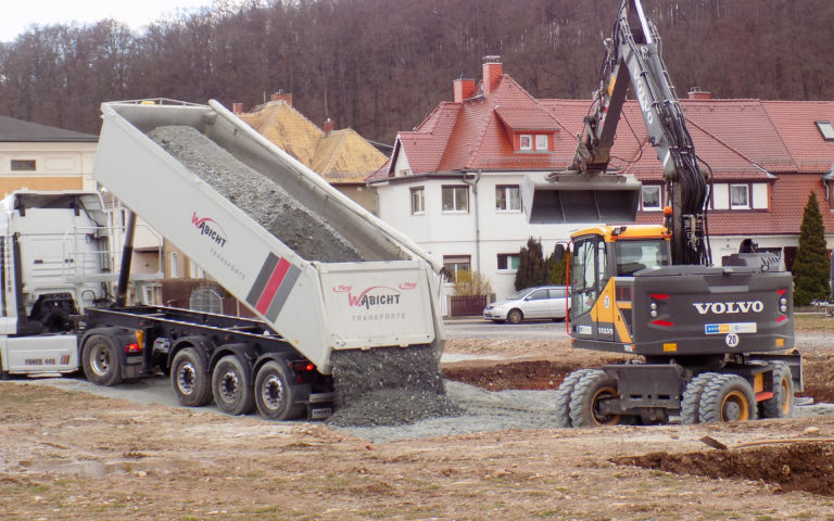 Doppelhäuser komplettieren variantenreiche Wohnungstypen im HeinrichsQuartier